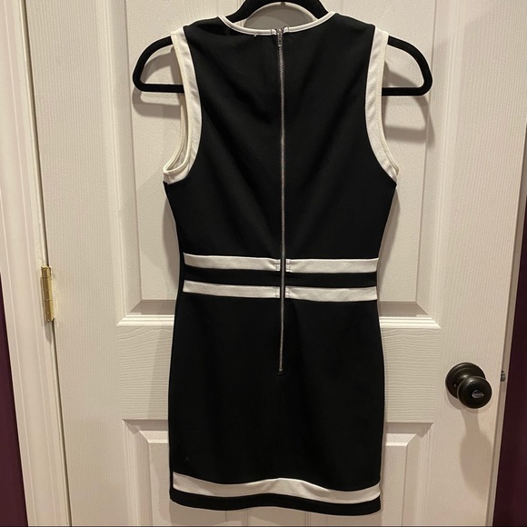 Black and White Dress - Picture 2 of 2